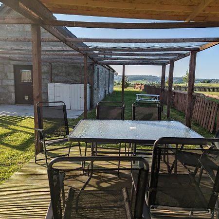 Cottage With Panoramic Views Kirk of Shotts Exteriör bild